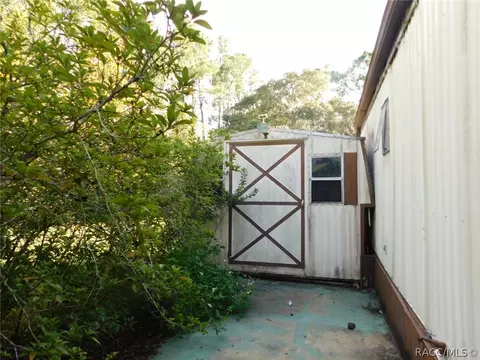 8351 N Oak River Way, Hernando, FL 34442 photo 12