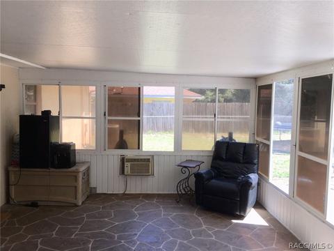 3534 E Maxwell Pl, Inverness, FL 34453 photo 6