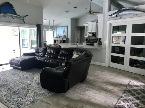 1033 E Cleveland St, Hernando, FL 34442 photo 4