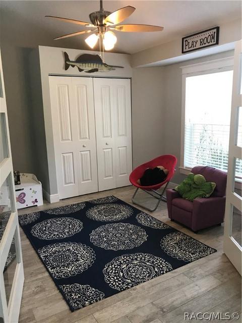 1033 E Cleveland St, Hernando, FL 34442 photo 8