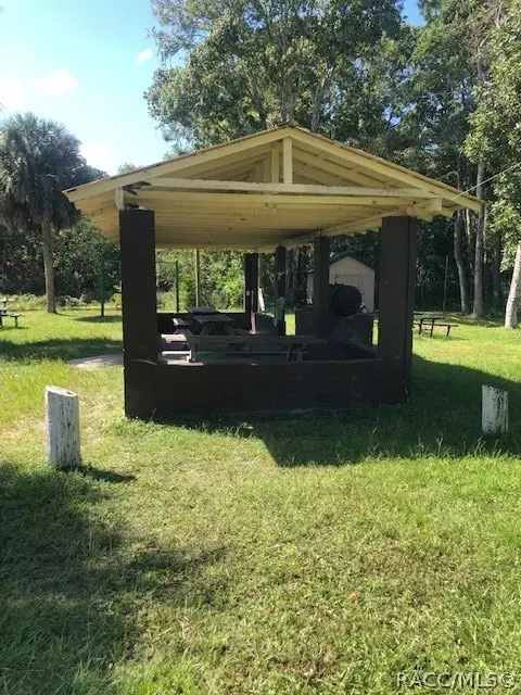 7179 Maple Dr, Weeki Wachee, FL 34607 photo 13