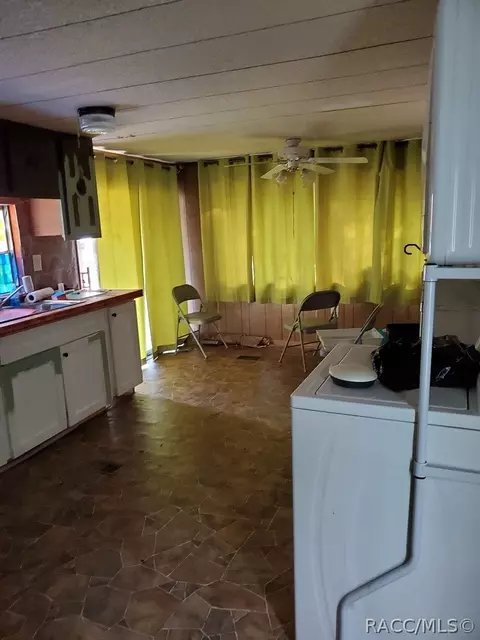2981 E Spur Ln, Hernando, FL 34442 photo 9