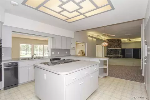 4301 E Aero Pl, Hernando, FL 34442 photo 8