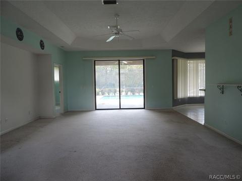208 E Reehill St, Lecanto, FL 34461 photo 3