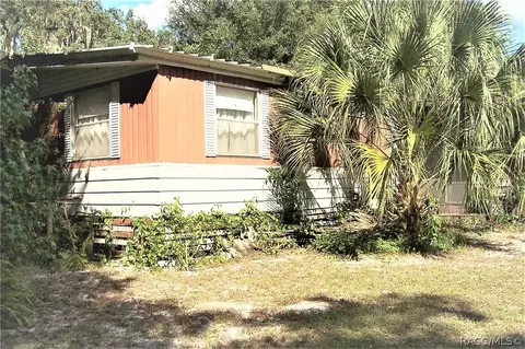 4060 N Bluewater Dr, Hernando, FL 34442 photo 1