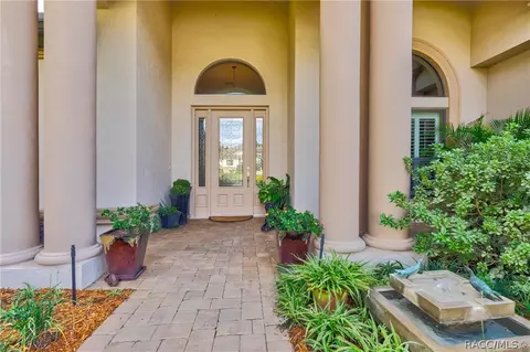 1436 W Double Eagle Ct, Hernando, FL 34442 photo 2