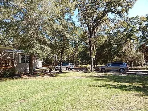373 E Joshua Ct, Hernando, FL 34442 photo 4
