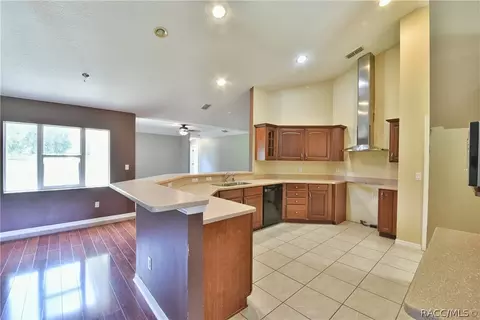 11500 NW 167th Pl, Reddick, FL 32686 photo 3