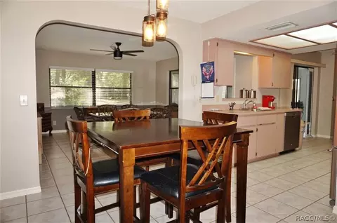 1239 E Silver Thorn Loop, Hernando, FL 34442 photo 6