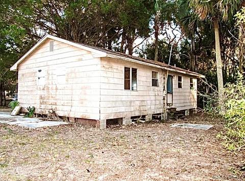 34 Allen Ave, Inglis, FL 34449 photo 4