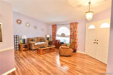 518 W Olympia St, Hernando, FL 34442 photo 3