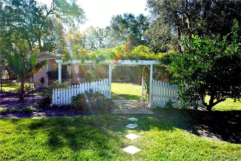 518 W Olympia St, Hernando, FL 34442 photo 32