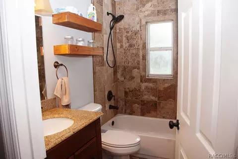 982 E Bismark St, Hernando, FL 34442 photo 13
