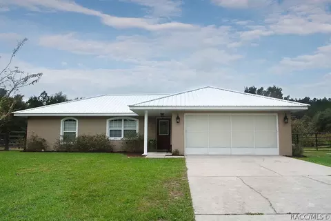 982 E Bismark St, Hernando, FL 34442 photo 1