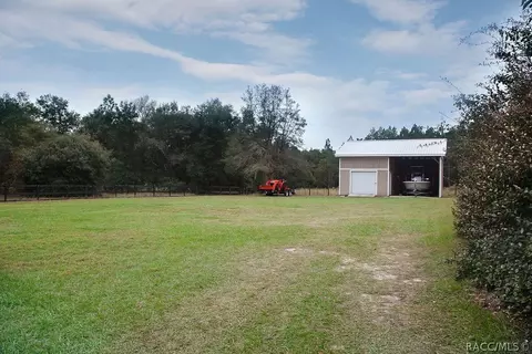 982 E Bismark St, Hernando, FL 34442 photo 5