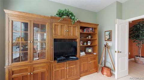 925 W Silver Meadow Loop, Hernando, FL 34442 photo 23