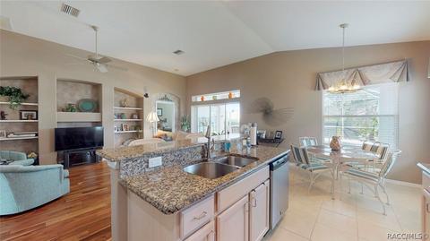 925 W Silver Meadow Loop, Hernando, FL 34442 photo 19