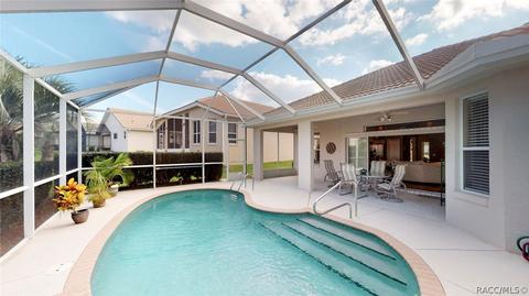 925 W Silver Meadow Loop, Hernando, FL 34442 photo 2