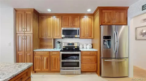 770 E Ireland Ct, Hernando, FL 34442 photo 8