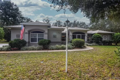 688 W Liberty St, Hernando, FL 34442 photo 1