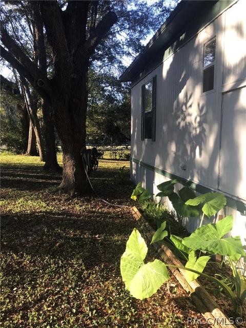 3783 E Camelot Pl, Hernando, FL 34442 photo 5