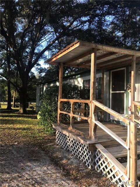 3783 E Camelot Pl, Hernando, FL 34442 photo 4