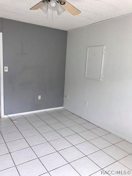 6421 Hillview Rd, Spring Hill, FL 34606 photo 6