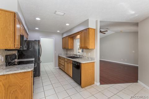1604 W Redding St, Hernando, FL 34442 photo 14
