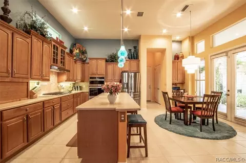 2263 N Overlook Path, Hernando, FL 34442 photo 11