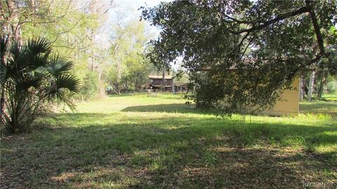 4905 E Spruce Dr, Dunnellon, FL 34428 photo 4