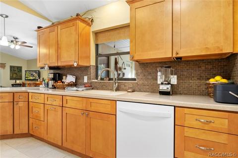 636 W National St, Hernando, FL 34442 photo 14