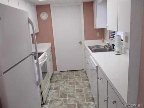 240 E Glassboro Ct #1A, Hernando, FL 34442 photo 5