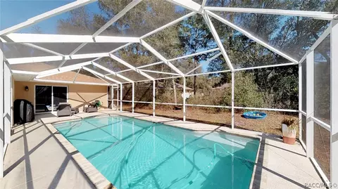 1198 E Getty Ln, Hernando, FL 34442 photo 9