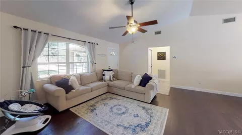 1198 E Getty Ln, Hernando, FL 34442 photo 4