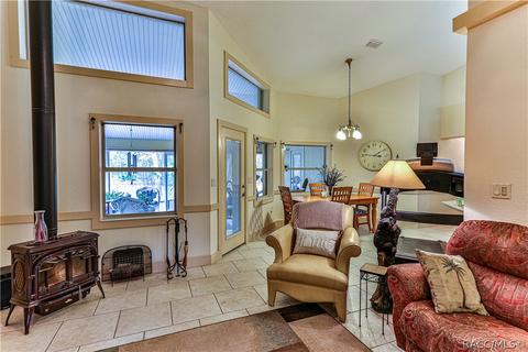 243 E Savoy St, Lecanto, FL 34461 photo 5