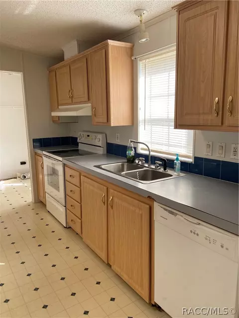5186 E Muzzle Loaders Ct, Inverness, FL 34452 photo 14