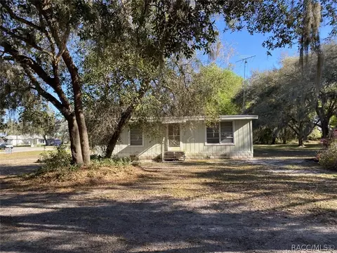 6400 N Goldenrain Cir, Hernando, FL 34442 photo 1