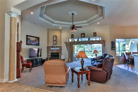 413 E Samuel Ct, Hernando, FL 34442 photo 16