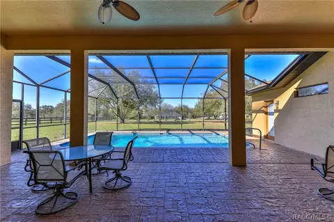 413 E Samuel Ct, Hernando, FL 34442 photo 8