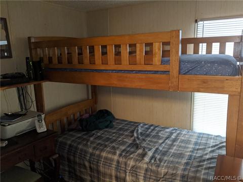 17790 S 35th Ter, Inglis, FL 34449 photo 9