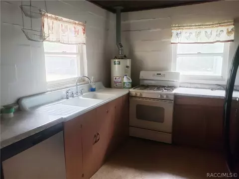 9115 Central Ave, Coleman, FL 33521 photo 8