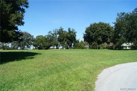 825 E Dakota Ct, Hernando, FL 34442 photo 1