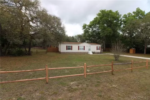 5930 N Irving Park Ave, Hernando, FL 34442 photo 2