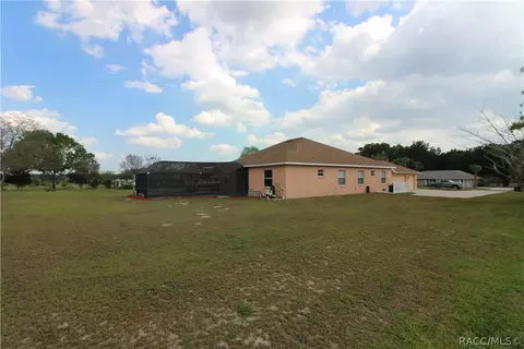 535 E Charleston Ct, Hernando, FL 34442 photo 6
