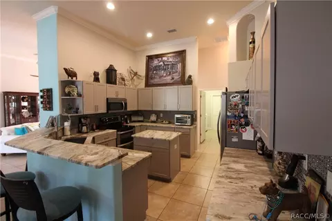 535 E Charleston Ct, Hernando, FL 34442 photo 9