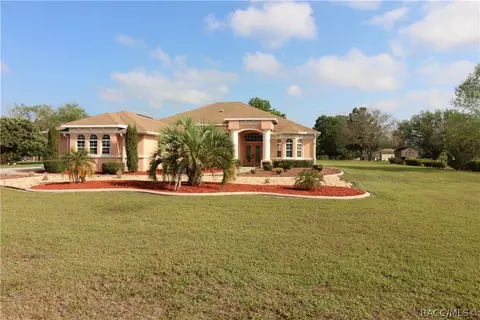 535 E Charleston Ct, Hernando, FL 34442 photo 4