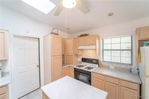 15833 W River Rd, Inglis, FL 34449 photo 19