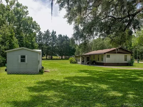 6525 N Cherrytree Ter, Hernando, FL 34442 photo 2