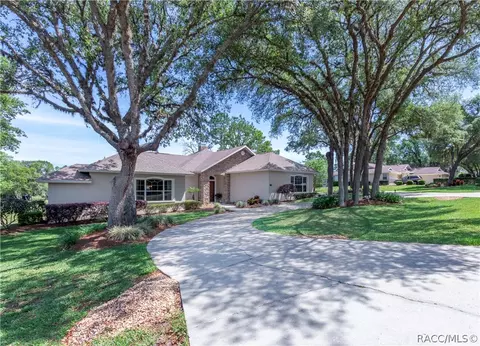 351 E Liberty St, Hernando, FL 34442 photo 2