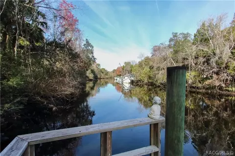 14935 W River Rd, Inglis, FL 34449 photo 2